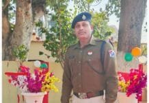 राजनांदगांव : चलती ट्रेन में फिसलकर गिर रहे यात्री को आरपीएफ जवान ने बचाया…