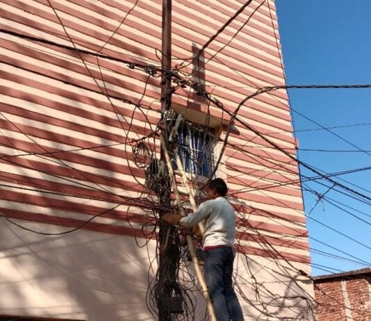 राजनांदगांव : शहर में होली के पहले बकायेदारों की कटेगी बिजली कनेक्शन, तैनात 20 टीमों की सख्त कार्यवाही…