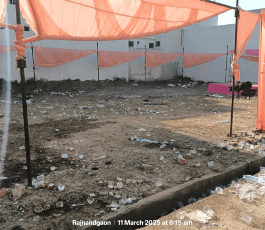 राजनांदगांव : आज के सफाई निरीक्षण के दौरान आयुक्त ने एस.एल.आर.एम. सेन्टरों मे व्यवस्था का लिया जायजा…