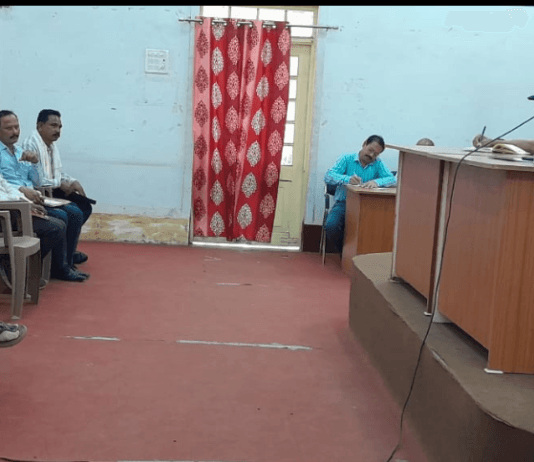 राजनांदगांव : आयुक्त ने ली जल विभाग के वाल्वमेन एवं पंप आपरेटरो की बैठक…