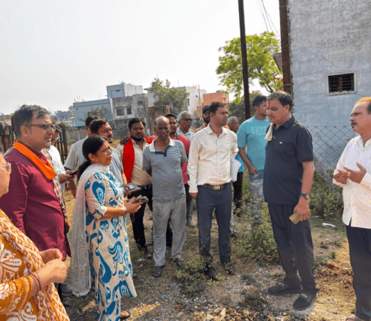 राजनांदगांव : महापौर मधुसूदन यादव ने की नेहरू नगर वासियों से मुलाकात…