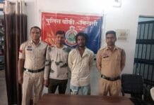 राजनांदगांव : रास्ता रोककर चाकू लहराकर डरा धमका रहे आदतन बदमाश पर कार्यवाही…