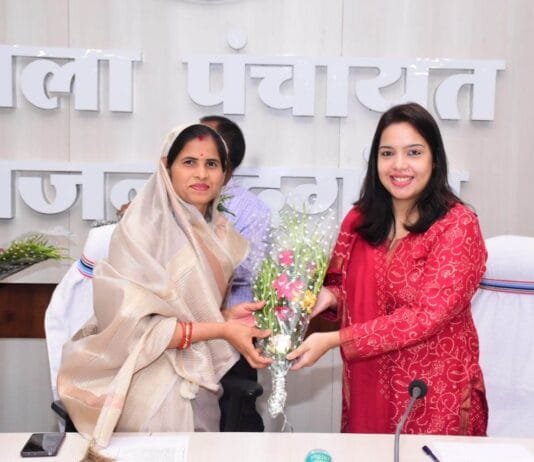 राजनांदगांव : ग्राम के अंतिम व्यक्ति तक पहुंचे शासन की योजनाओं का लाभ – अध्यक्ष जिला पंचायत किरण वैष्णव…