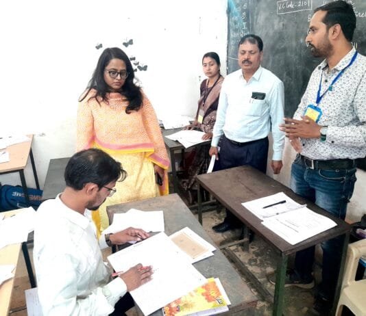 मोहला : कलेक्टर ने किया बोर्ड परीक्षा मूल्यांकन कार्यों का निरीक्षण…