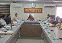 मोहला : कलेक्टर ने समय सीमा की बैठक में लंबित प्रकरणों की समीक्षा की…