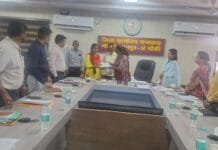 मोहला: निशक्त छात्रों और दिव्यांगजन को आर्थिक सहायता का चेक वितरित…