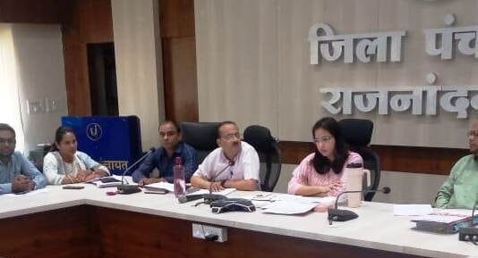 राजनांदगांव : सीईओ जिला पंचायत ने पंचायत एवं ग्रामीण विकास विभाग के कार्यों की विस्तृत समीक्षा…