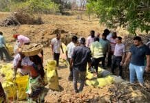 राजनांदगांव : जल संरक्षण के लिए प्रशासन और ग्रामीणों ने किया श्रमदान और निकली नीर और नारी जल यात्रा…