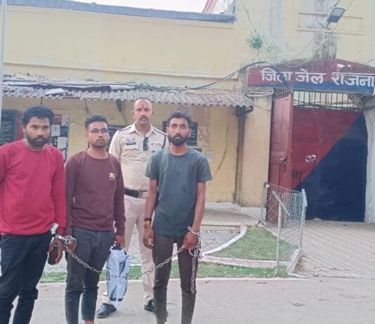 राजनांदगांव : एक वर्ष पूर्व होलिका दहन के दिन मारपीट कर फरार तीन युवकों को गिरफ्तार कर भेजा गया जेल…