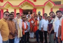 राजनांदगांव : भाजपा जिला अध्यक्ष कोमल सिंह राजपूत ने शीतला मंदिर में की पूजा अर्चना जिलेवासियों की सुख,समृद्धि और खुशहाली की कामना की…