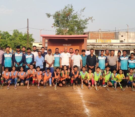 राजनांदगांव : पटरी पार के खिलाड़ियों ने साइकिल चलाकर दिया फिटनेस का संदेश…