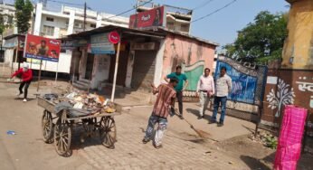 राजनांदगांव : सफाई देखने सुबह आयुक्त पहुंचे इंदिरा नगर एवं नंदई…