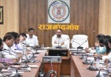 राजनांदगांव : जनमानस के राजस्व संबंधी कार्यों को प्राथमिकता से करना सुनिश्चित करें : कलेक्टर…