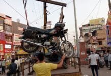 राजनांदगांव : यातायात विभाग एवं नगर निगम द्वारा नो पार्किंग एवं अतिक्रमण पर कार्यवाही…