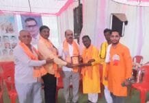 राजनांदगांव : यादव समाज ने ग्राम पंचायत करमरी सरपंच दीनदयाल साहू को किया सम्मानित…