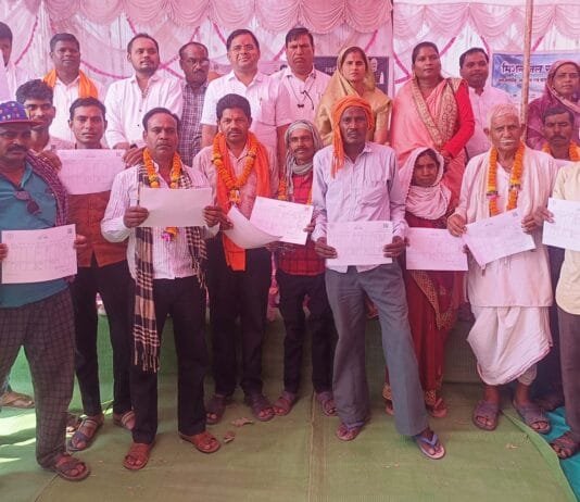 राजनांदगांव : स्वामित्व योजना अंतर्गत ग्राम रंगीटोला के 64 हितग्राहियों को किया गया पट्टा वितरण…