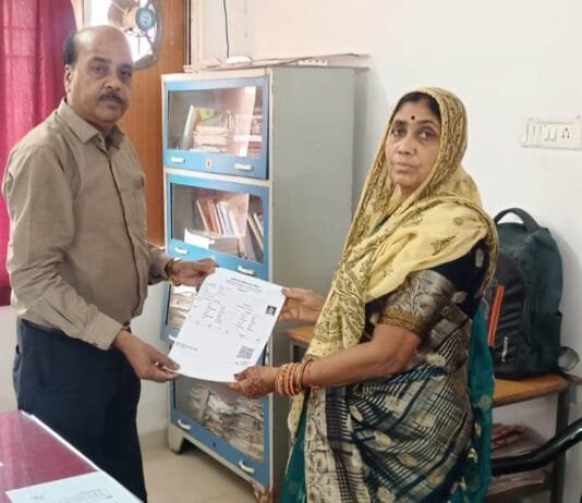 राजनांदगांव : हितग्राहियों का तत्काल बन रहा श्रमिक कार्ड, पात्रता अनुसार मिलेगा योजनाओं का लाभ…