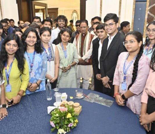 रायपुर : मुख्यमंत्री विष्णु देव साय ने युवाओं के साथ किया आत्मीय संवाद…