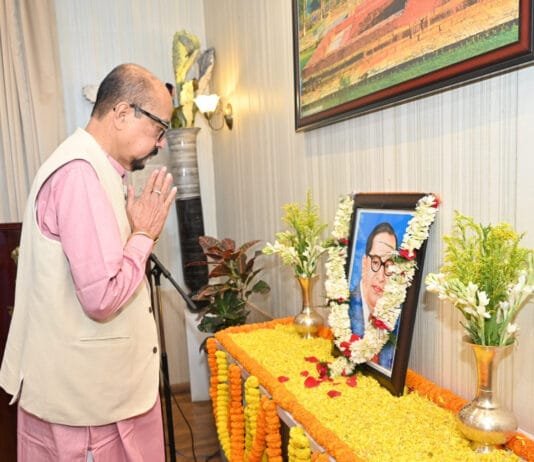 रायपुर : राज्यपाल ने भारत रत्न डॉ. भीमराव अंबेडकर को दी श्रद्धांजलि