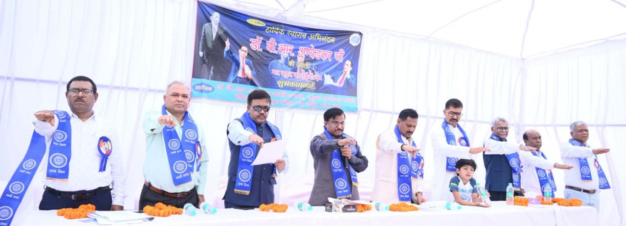 रायपुर : डॉ. भीमराव अंबेडकर जयंती पर नवा रायपुर में अम्बेडकर चौक पर उमड़ा जनसैलाब…