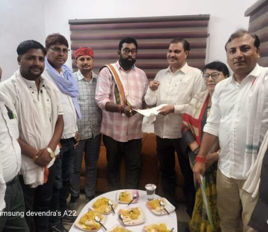 राजनांदगांव : महापौर मधुसूदन यादव ने ली पार्षदों की बैठक…