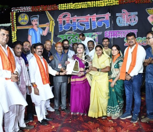 राजनांदगांव : धामनसरा में मितान लोक महोत्सव में तरुणा साहू पंडवानी गायिका की शानदार प्रस्तुति…