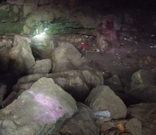 5000 फीट पर मिला गुफा, पहाड़ी पर जवानों का कब्जा…