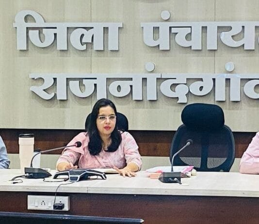 राजनांदगांव : सीईओ जिला पंचायत ने प्रधानमंत्री आवास योजना के अंतर्गत निर्माणाधीन आवासों को शीघ्र पूर्ण करने के दिए निर्देश…