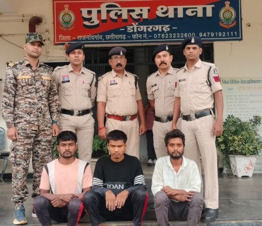 राजनांदगांव : आटो लाईट ऑख मे पडने से हुआ विवाद,तीन आरोपियों द्वारा मिलकर दिये घटना को अंजाम…