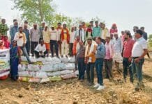 राजनांदगांव : ग्राम आमाकट्टा में स्वच्छता तिहार, नाला में बोरी बंधान तथा जल संगोष्ठी का हुआ आयोजन…