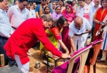 राजनांदगांव : कंदाड़ी में सांसद संतोष पांडे ने हायर सेकेंडरी स्कूल भवन का किया भूमिपूजन…