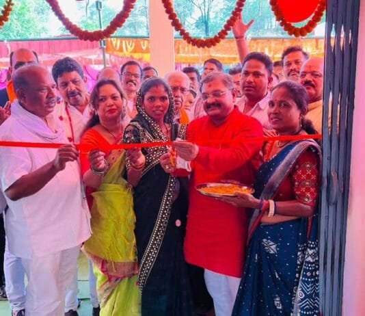 राजनांदगांव : सांसद संतोष पांडे ने 1 करोड़ 62 लाख 76 हजार रुपए की लागत से निर्मित भवन का किया लोकार्पण…