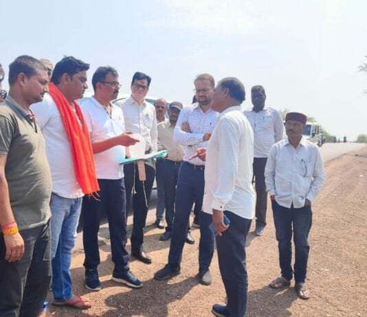 राजनांदगांव : सुबह नगर भ्रमण में निकले महापौर एवं कलेक्टर, मोहारा जलसयंत्र गृह देख नदी में पानी के संग्रहण की ली जानकारी…