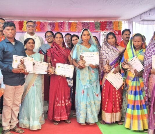 मोहला : अंबागढ़ चौकी के चिल्हाटी कलस्टर में प्राप्त 2841 आवेदनों का समाधान होने से सार्थक साबित हुआ समाधान शिविर…