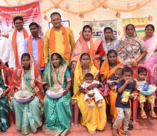 राजनांदगांव: ग्राम के अंतिम व्यक्तिों की समस्याओं का समाधान करने शासन-प्रशासन पहुंचा दूरस्थ वनांचल ग्राम बोरतलाब…