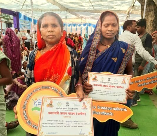 मोहला : प्रधानमंत्री आवास योजना से बदली जिंदगी, जामड़ी की सीताबाई और पुसईबाई को मिला स्वच्छ, सुंदर आवास का सम्मान…