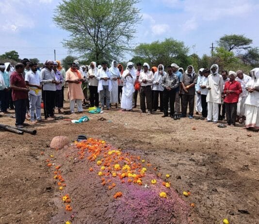 राजनांदगांव : सत्येंद्र साहेब धर्माधिकारी कबीर मठ नादिया ने कबीर पंथी भजन गए, स्व.हेमा साहू को दी भावपूर्ण श्रद्धांजलि…