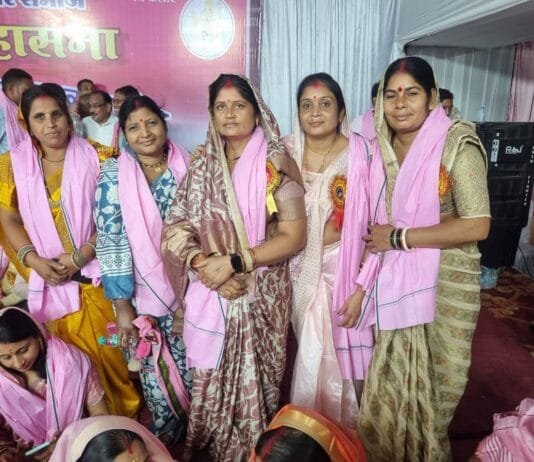 राजनांदगांव : महिला मंच सिन्हा समाज के जिलाध्यक्ष निर्मला सिन्हा सहित पदाधिकारी सम्मानित हुए…