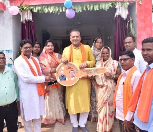 राजनांदगांव : प्रधानमंत्री आवास योजना लेकर आया श्वेता के जीवन में नई उम्मीद और सुरक्षा…