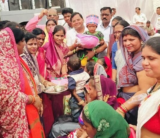 राजनांदगांव : छुरिया विकासखंड के सुदूर वनांचल ग्राम बेंदाड़ी में समाधान शिविर संपन्न…