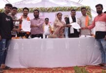 राजनांदगांव : त्वरित लर्निंग लायसेंस बनने से धनेश्वर और परमेश्वर ने जाहिर की खुशी, मुख्यमंत्री को दिया धन्यवाद…