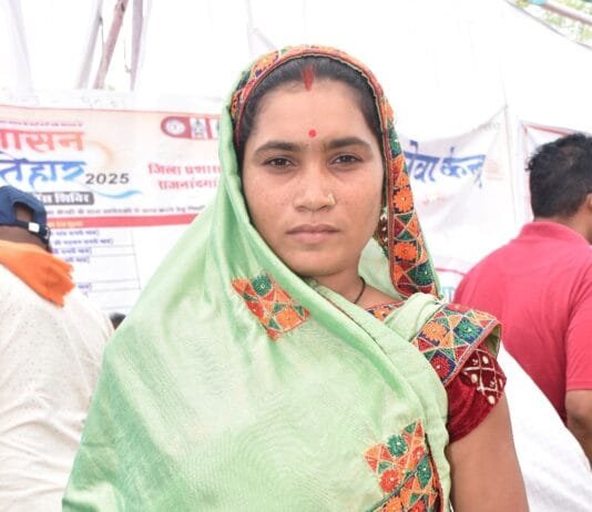 राजनांदगांव: जागृति एवं भिना को नया राशन कार्ड मिलने से परिवार का भरण-पोषण करने में मिलेगी मदद …