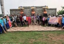 राजनांदगांव : महापौर सहित अध्यक्ष, आयुक्त एवं जनप्रतिनिधियों, स्वच्छता दीदीयो, अधिकारियो व कर्मचारियों ने त्रिवेणी परिसर में श्रमदान कर की सफाई…