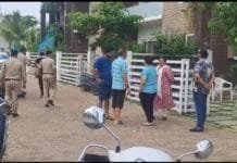 राजनांदगांव ब्रेकिंग न्यूज: शहर से लगी एक VIP कालोनी में देर रात डकैतों का धावा, गार्ड को गोली मारने की दी धमकी…