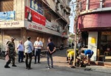 राजनांदगांव : कलेक्टर ने सुबह 7 बजे शहर में साफ-सफाई, पेयजल एवं अन्य व्यवस्थाओं का किया निरीक्षण…