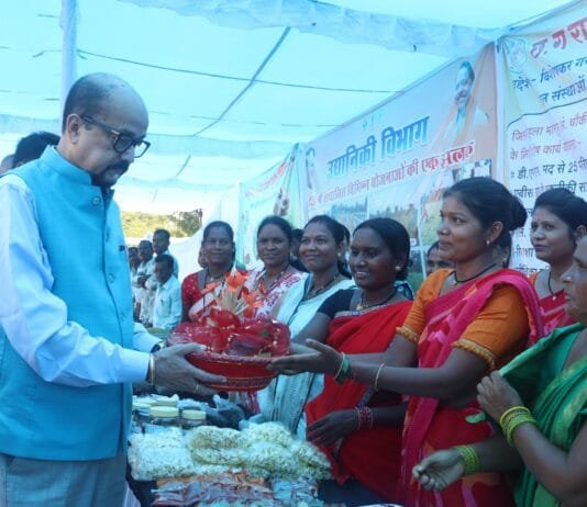 मोहला : राज्यपाल रमेन डेका ने बिहान समूह की महिलाओं से की मुलाकात, सराहा आजीविका कार्यों को…