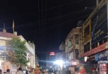 राजनांदगांव : अपराधों पर अंकुश लगाने के लिए पुलिस के अधिकारी सहित पुलिस बल द्वारा किया जा रहा है रात्रि गस्त…