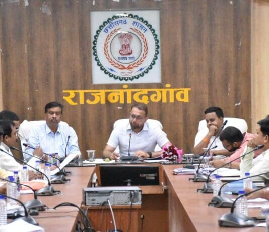 राजनांदगांव : ऐसे शासकीय सेवानिवृत्त अधिकारी-कर्मचारियों जिनकी शास्तियों का भुगतान नहीं हुआ चिन्हांकित करने के दिए निर्देश…