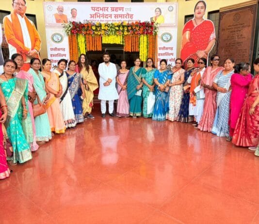 राजनांदगांव : शालिनी राजपूत ने छत्तीसगढ़ हस्तशिल्प विकास बोर्ड के अध्यक्ष पद का कार्यभार ग्रहण किया…