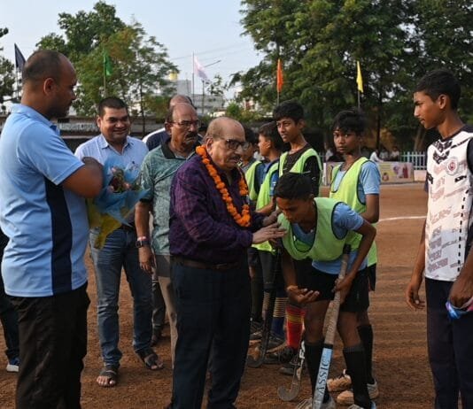 राजनांदगांव : रुद्राक्षम् वेलफेयर सोसाइटी राजनांदगाँव हॉकी लीग का सेमिफाइनल…